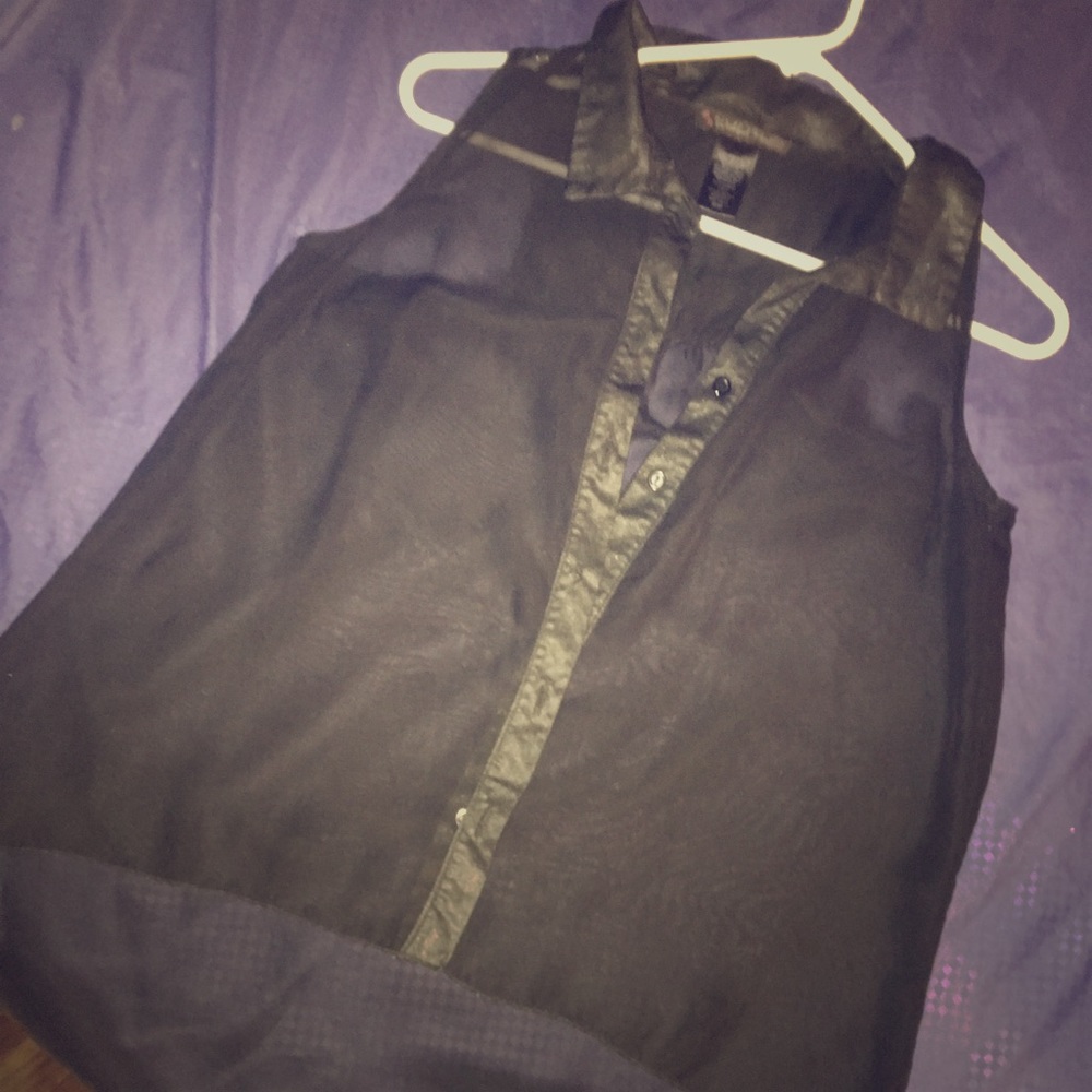 black short sleeve button up cardigan